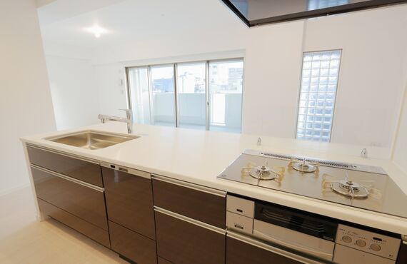 快適化・利便性が叶うキッチンのリフォームを丁寧に | 業務用エアコンのことなら神奈川の有限会社ミナミ設備